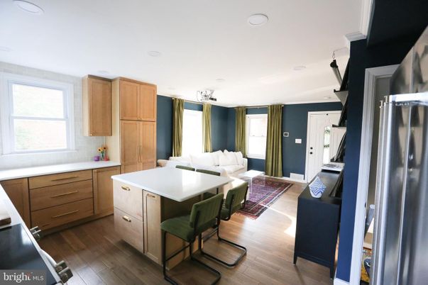 Interior, Kitchen, Living room, Recessed Lighting, Wood Texture Flooring