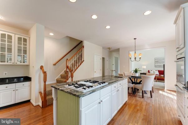 Chandelier, Dining room, Interior, Kitchen, Recessed Lighting, Wood Texture Flooring