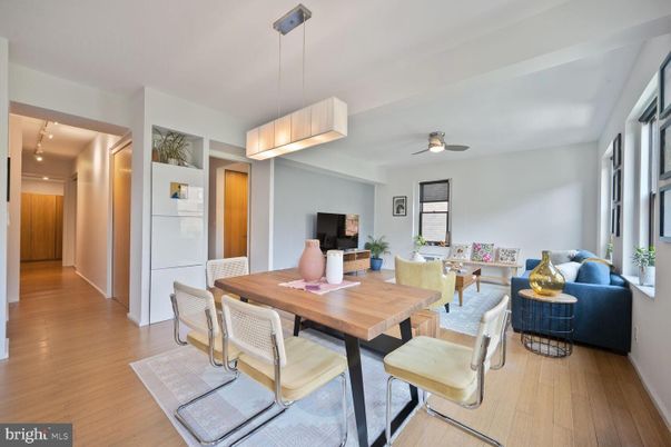 Dining room, Interior, Living room, Pendant Lights, Recessed Lighting, Wood Texture Flooring