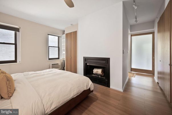 Bedroom, Fireplace, Interior, Wood Texture Flooring
