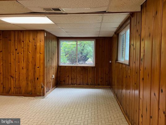 Empty room, Interior, Wooden Walls