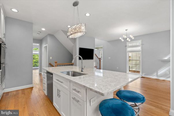 Interior, Kitchen, Pendant Lights, Recessed Lighting, Wood Texture Flooring