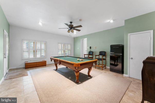 Billiard Table, Game Room, Interior, Recessed Lighting