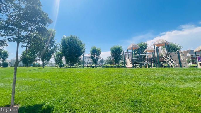 Backyard, Exterior, Playground