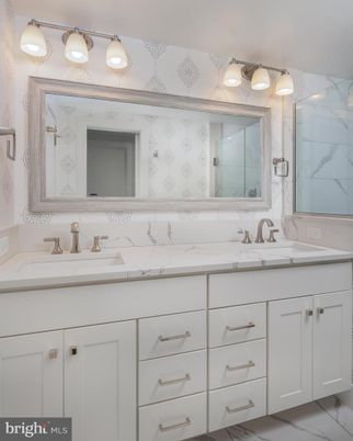 Bathroom, Dual Sink Vanities, Interior, Marble Walls