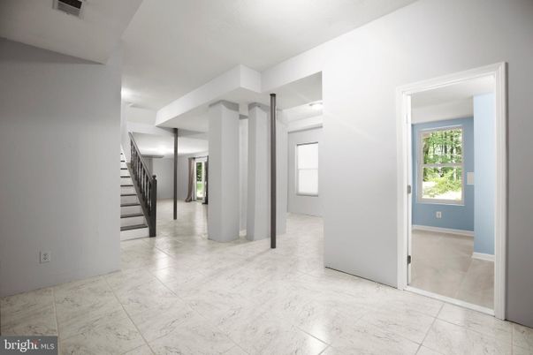Empty room, Interior, Marble