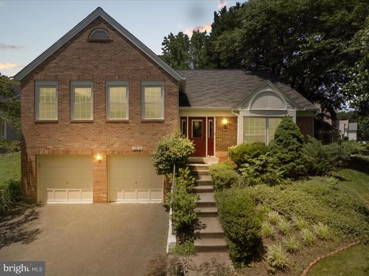 Attached, Exterior, Facade, Brick Facade, Brick Traditional