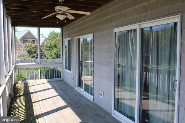 Interior, Sun Room, Wood Texture Flooring
