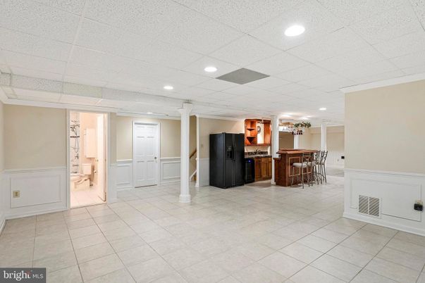 Dining room, Interior, Recessed Lighting