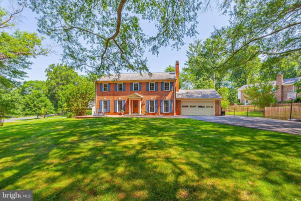 Attached, Backyard, Exterior, Facade, Georgian