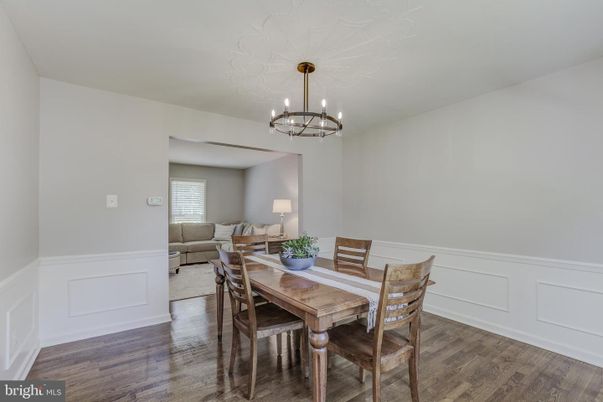 Chandelier, Dining room, Interior, Wood Texture Flooring