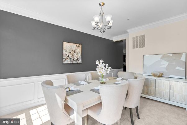 Chandelier, Dining room, Interior