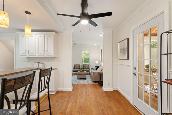 Interior, Living room, Pendant Lights, Recessed Lighting, Wood Texture Flooring