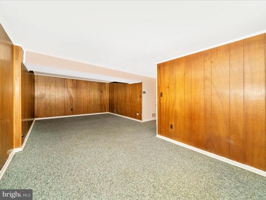 Empty room, Interior, Wooden Walls