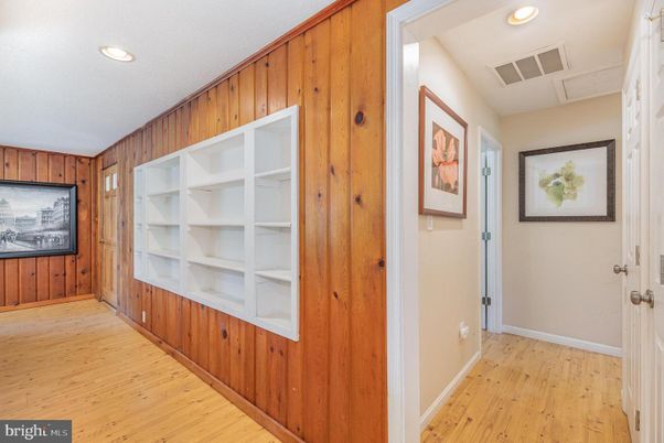 Interior, Recessed Lighting, Wood Texture Flooring, Wooden Walls