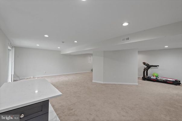 Fitness Equipment, Interior, Recessed Lighting