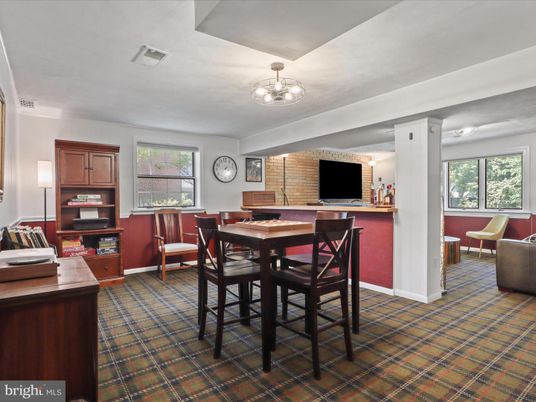 Dining room, Interior