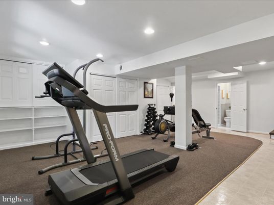 Fitness Equipment, Interior, Recessed Lighting