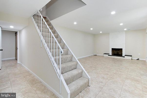 Fireplace, Interior, Recessed Lighting