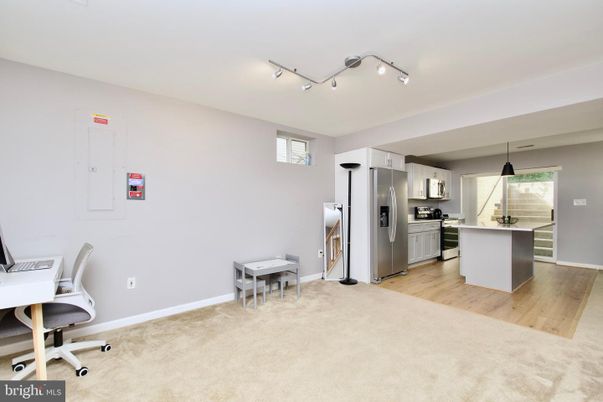 Home Office, Interior, Kitchen, Pendant Lights, Wood Texture Flooring