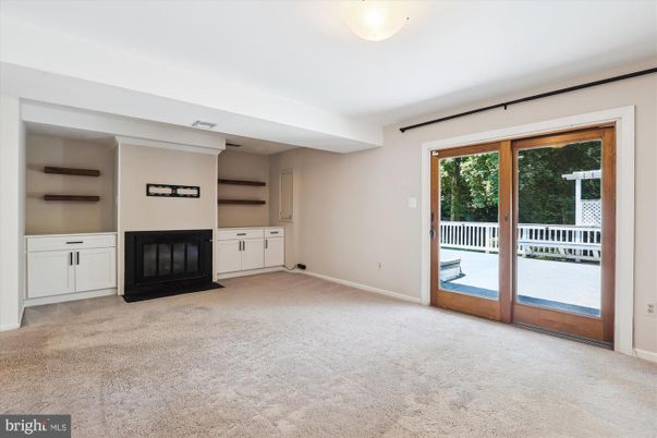 Empty room, Fireplace, Interior