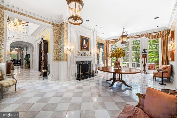 Chandelier, Fireplace, Interior, Pendant Lights, Recessed Lighting