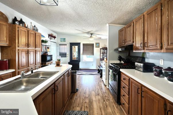 Interior, Kitchen, Wood Texture Flooring