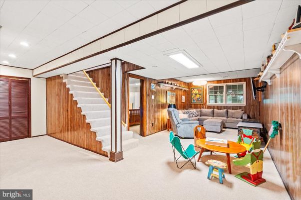 Interior, Living room, Recessed Lighting, Wooden Walls