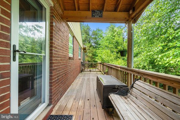 Exterior, Wood Texture Flooring