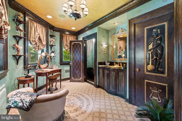 Chandelier, Interior, Recessed Lighting