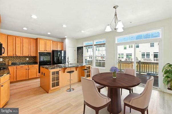 Dining room, Interior, Kitchen, Pendant Lights, Recessed Lighting, Wood Texture Flooring