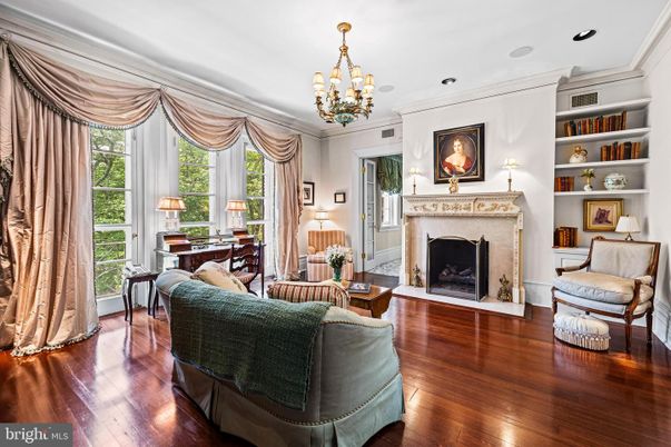 Chandelier, Dining room, Fireplace, Interior, Living room, Recessed Lighting, Wood Texture Flooring