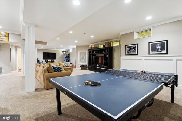 Game Room, Interior, Living room, Recessed Lighting