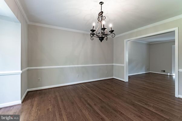 Chandelier, Empty room, Interior, Wood Texture Flooring