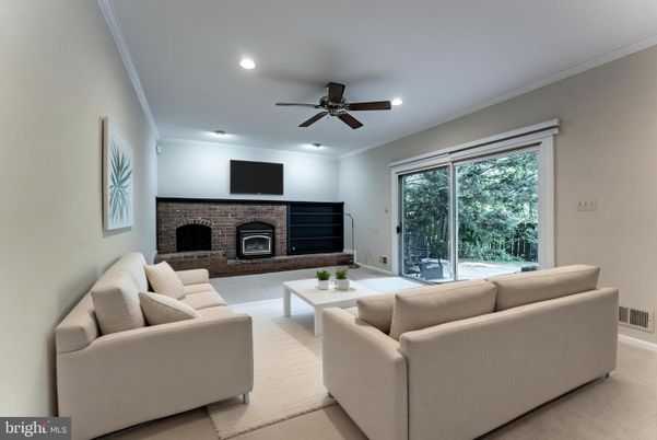 Fireplace, Interior, Living room, Recessed Lighting