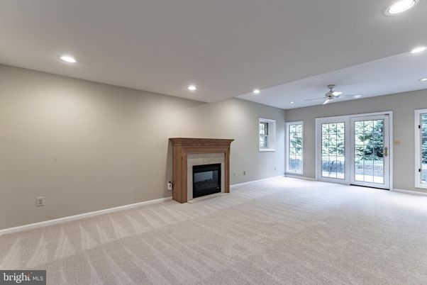 Empty room, Fireplace, Interior, Recessed Lighting