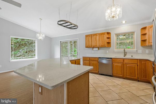 Interior, Kitchen, Pendant Lights, Recessed Lighting