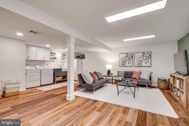Interior, Living room, Recessed Lighting, Washer, Wood Texture Flooring