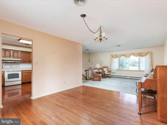 Chandelier, Interior, Kitchen, Piano, Wood Texture Flooring