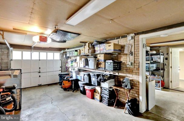 Garage, Interior, Stone Walls