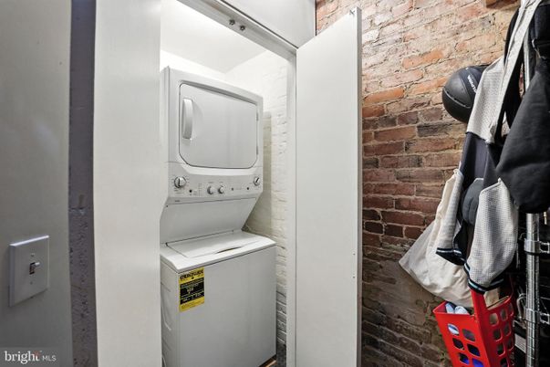 Interior, Stone Walls, Utility Closets, Washer