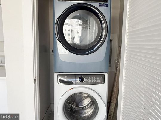 Interior, Utility Closets, Washer