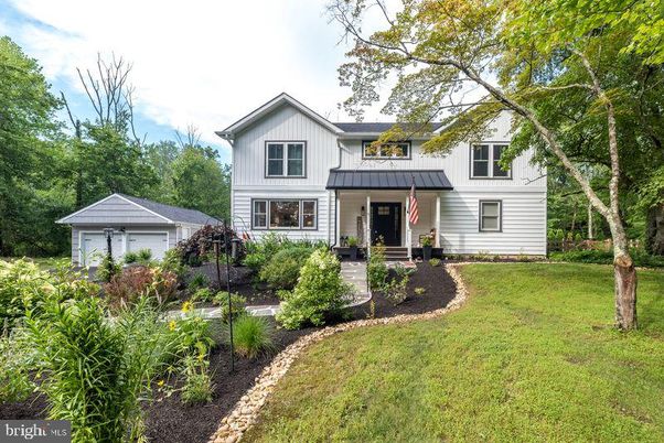 Backyard, Detached Garage, Exterior, Facade, Farmhouse