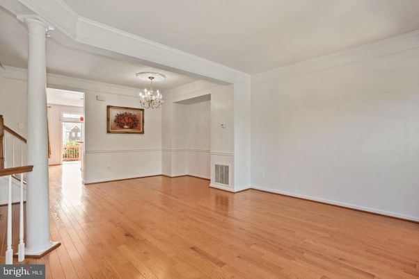 Chandelier, Empty room, Interior, Wood Texture Flooring