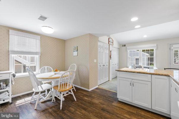 Dining room, Interior, Recessed Lighting, Wood Texture Flooring