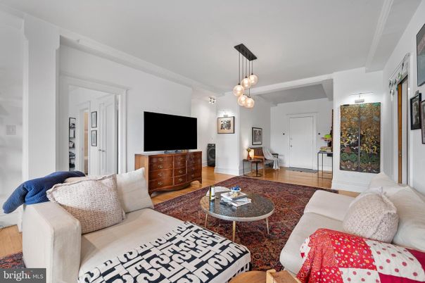 Interior, Living room, Pendant Lights, Wood Texture Flooring