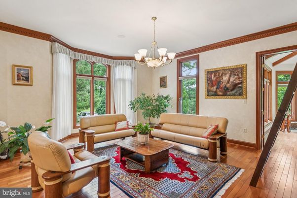 Chandelier, Interior, Living room, Wood Texture Flooring
