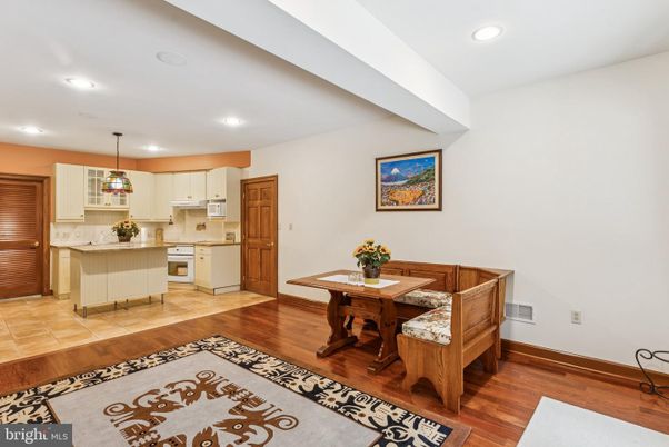 Dining room, Interior, Kitchen, Pendant Lights, Recessed Lighting, Wood Texture Flooring