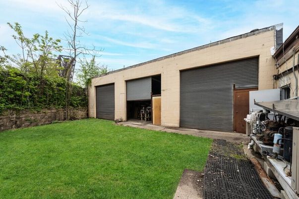 Backyard, Detached Garage, Exterior