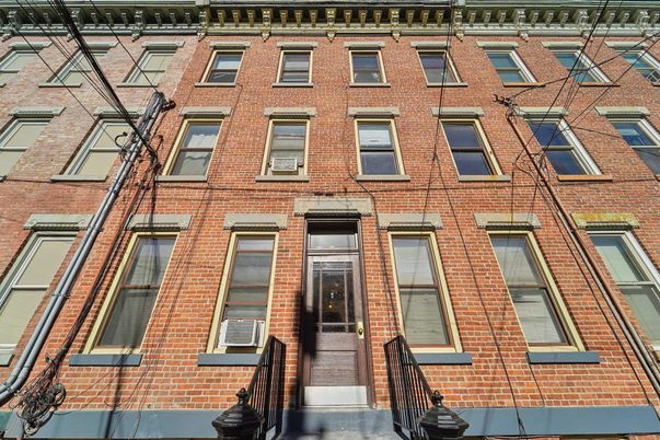 Exterior, Facade, Brick Facade, Rowhouse